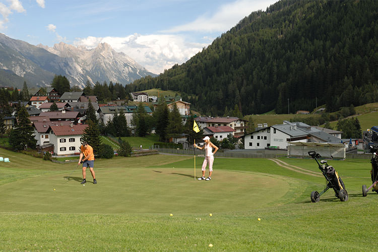 Golf in St. Anton in Austria