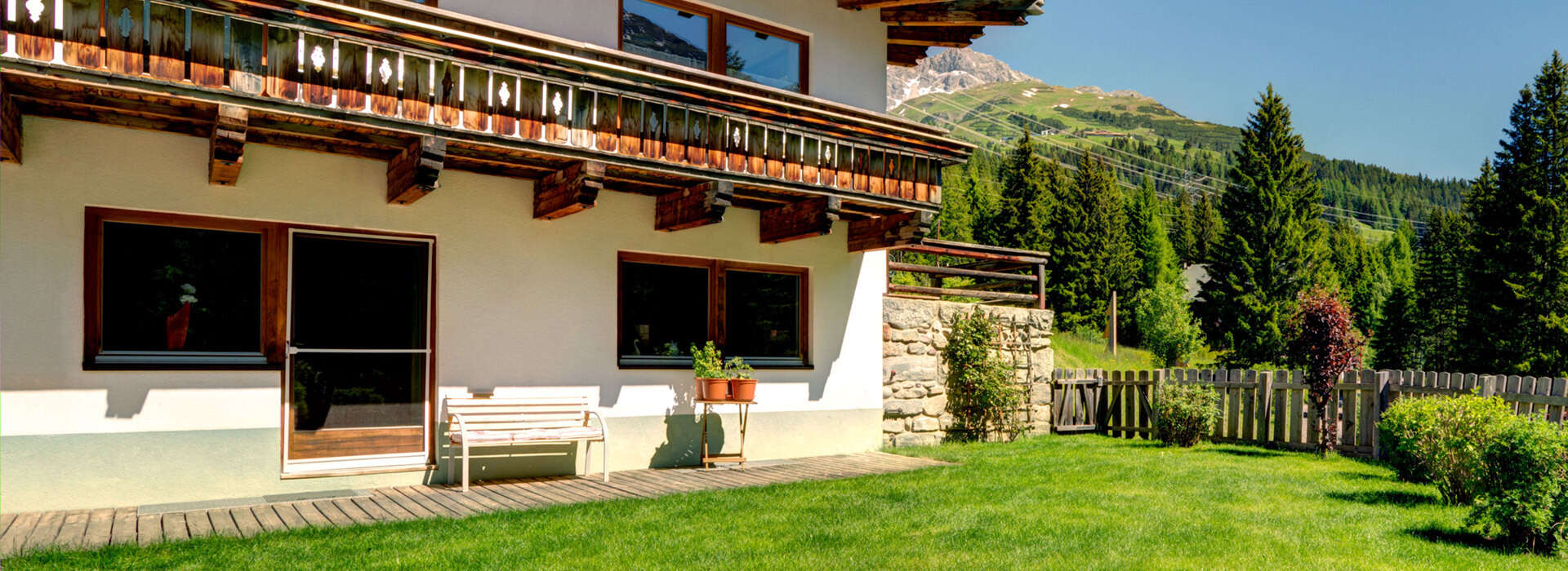 Garten im Haus Sattelkopf in St. Anton